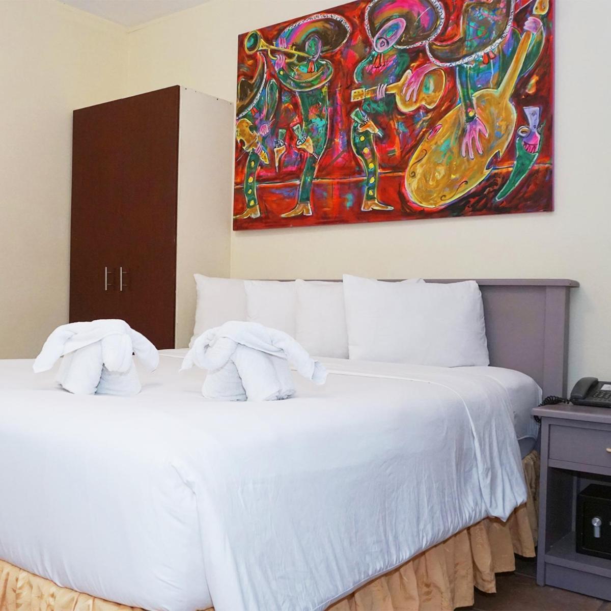 Morrison Hotel Сан-Сальвадор Экстерьер фото