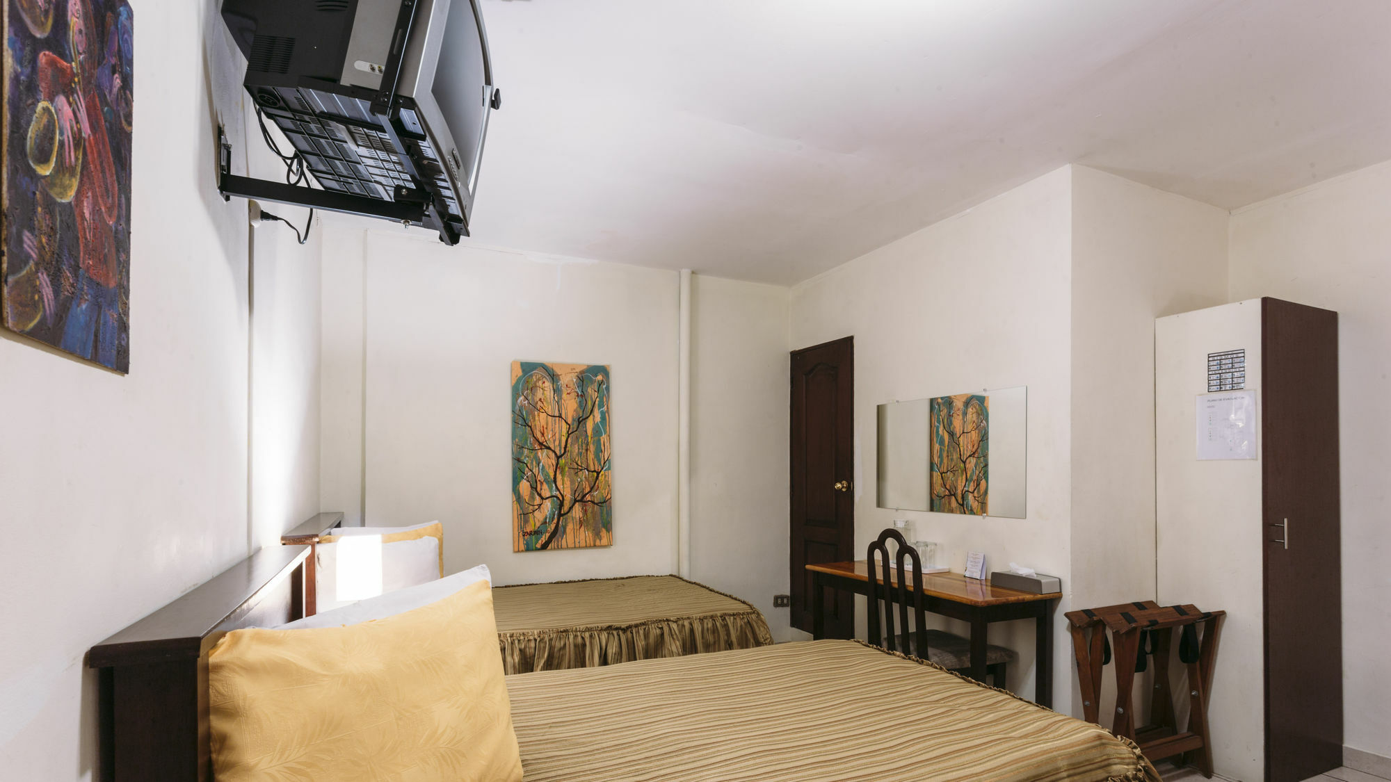 Morrison Hotel Сан-Сальвадор Экстерьер фото